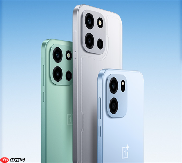 一加Turbo 6系列支持IP66/68/69/69K超豪华满级防水：防泡水、防热水、防喷水