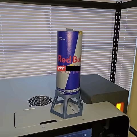 藏在“红牛易拉罐”中的迷你主机！复古游戏玩家爱了