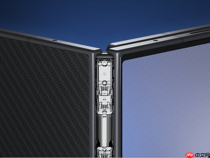 三星新款手机推荐：三折叠形态如何重塑旗舰体验？