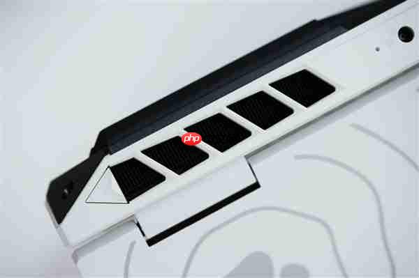 高颜值、高性能双杀！七彩虹Colorfire MEOW橘宝R16 Pro图赏