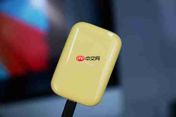 可磁吸绝配iPhone！长江存储致态灵潮流版移动SSD 2TB图赏