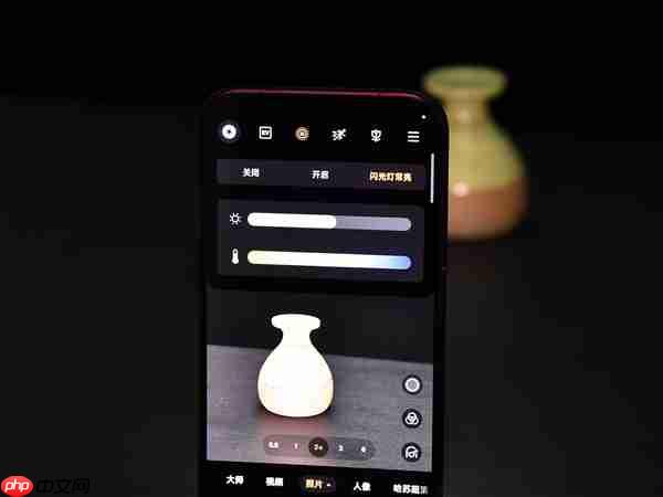 OPPO哈苏磁吸闪补光环灯上手：199元闭眼入