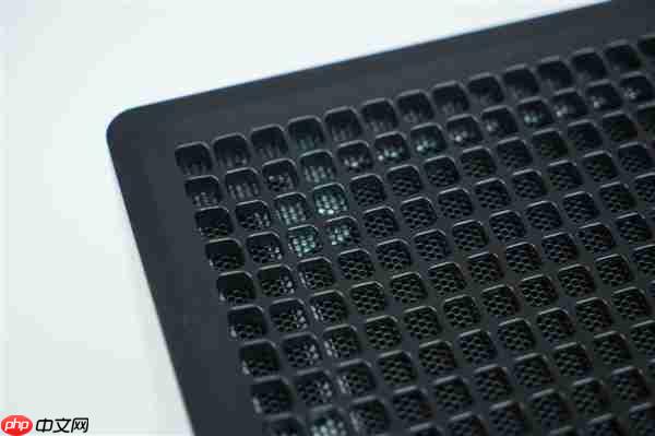 全球首个液冷迷你机！abee AI Station 395 Max工作站图赏