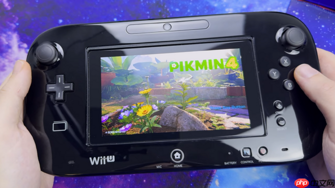 高玩魔改Wii U主机 塞入NS Lite游玩Switch游戏