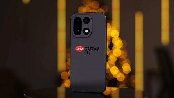 外媒评选2025年最佳手机榜单：一加15等国产机型入选