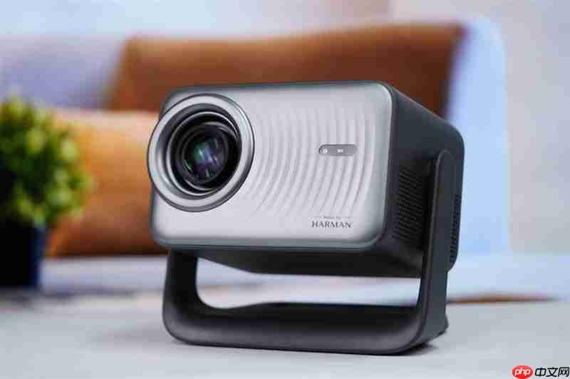 亮度不虚标的典范！哈趣H3 Ultra Max评测：2000元以内最强游戏投影仪