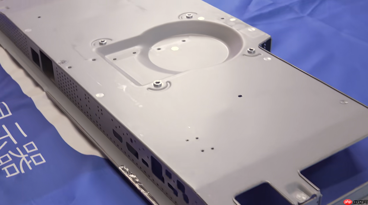 飞利浦【E探究竟】丨带你「探」明商用显示器内外兼修的“长寿”秘籍