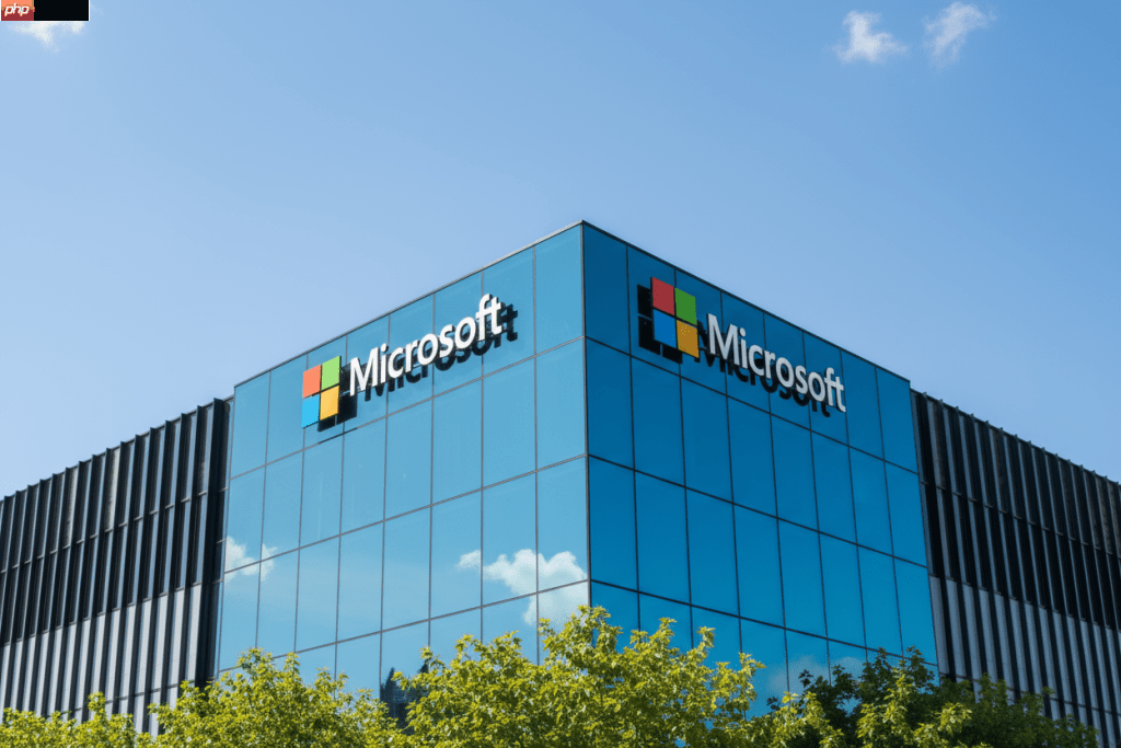 微软AI超级工厂启用！跨州连线零延迟、能跑超大型AI任务