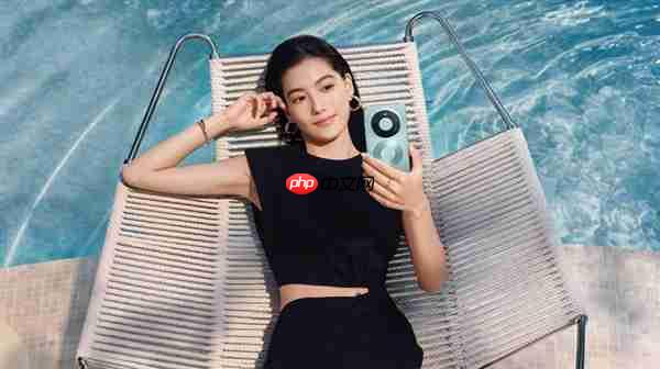 华为Mate 80系列官图来了：全新双环设计 史上最美Mate