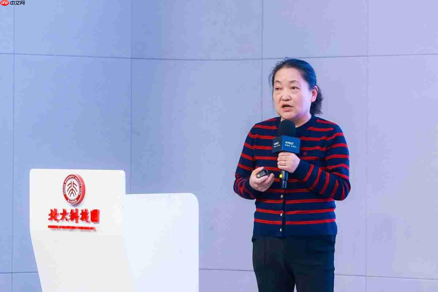 AMD高校春雨计划在京启动，携手生态链以AI赋能教育新生态