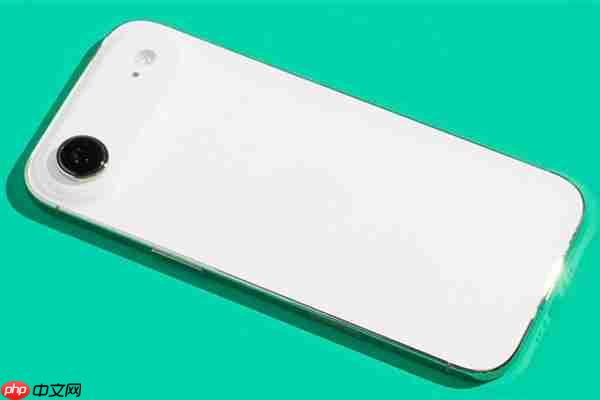 iPhone Air遇冷 华为接棒杀入超薄赛道：超薄手机卷起来了