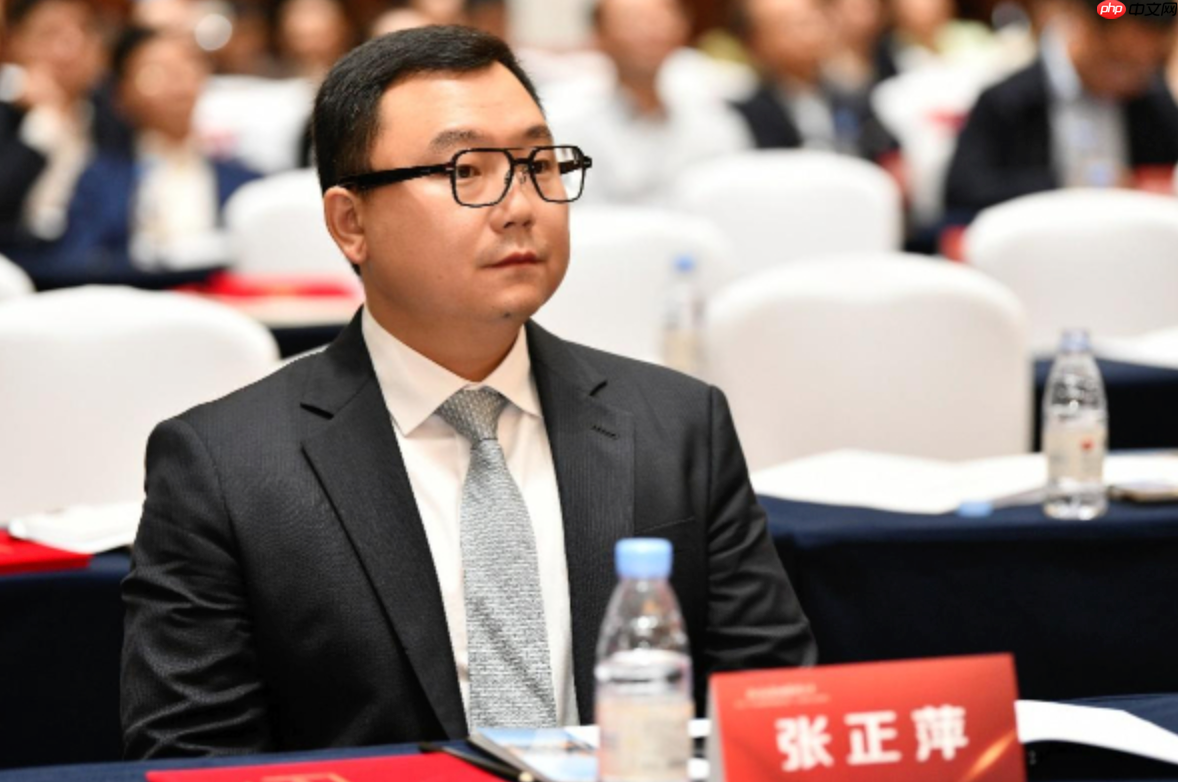 赛力斯正式登陆港交所：张正萍宣布将向全球扩张，不担心华为与其他品牌合作