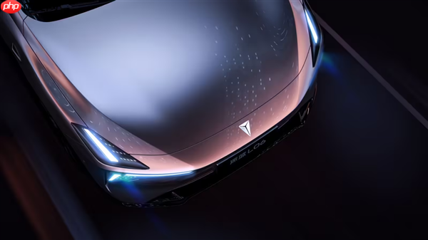 深蓝 L06全球首搭3nm座舱芯 邓承浩：汽车芯片要求已远超手机