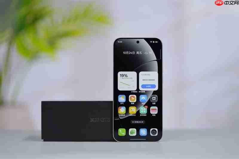 2K档最强性能！真我GT8评测：越级挑战的骁龙8至尊版