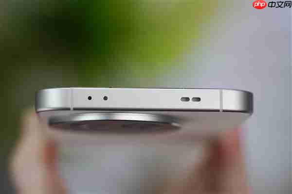 全球首发理光GR影像！真我GT8 Pro图赏