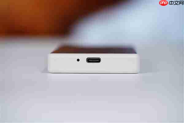 支持雷电5！希捷LaCie Ruggged SSD4 1TB固态硬盘图赏