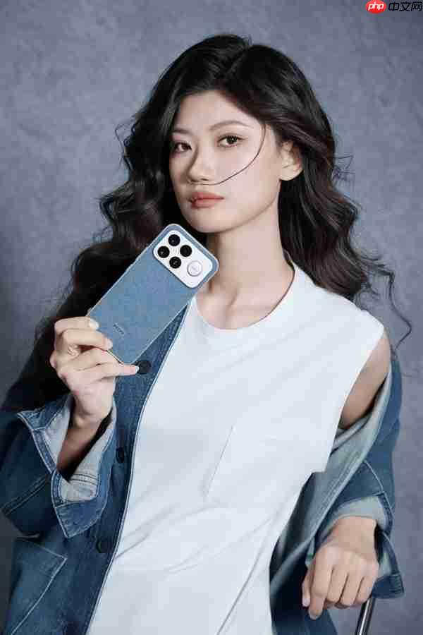 产品经理亲自当模特 REDMI K90 Pro Max丹宁色实拍 网友：又美又飒