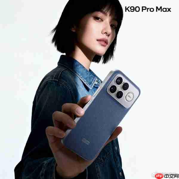 灵感来自牛仔裤 REDMI K90 Pro Max丹宁色亮相 第三代科纳皮 更耐磨耐脏