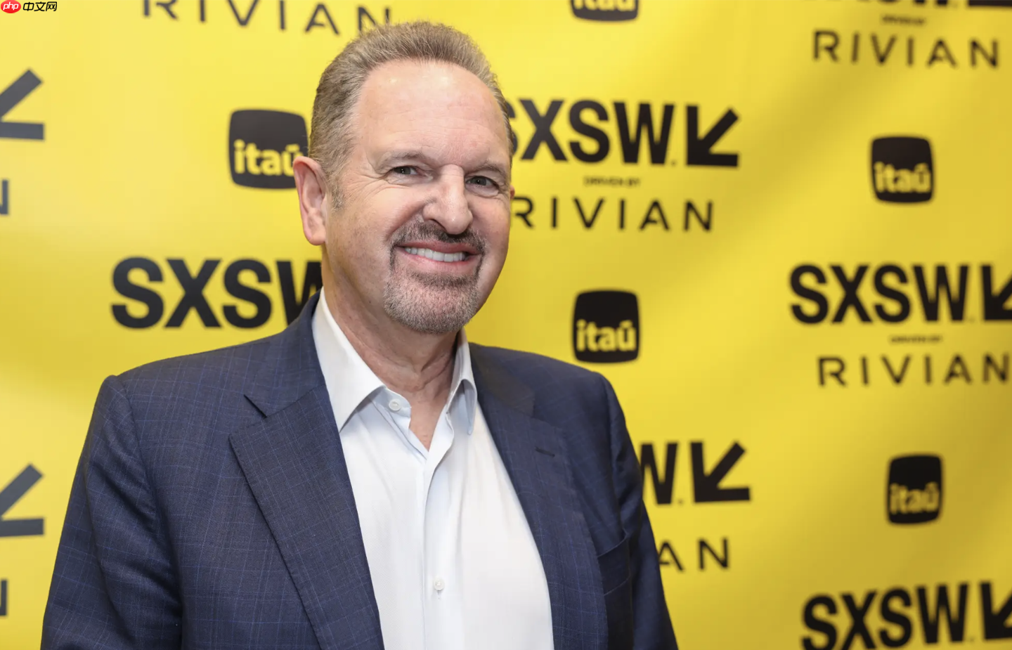 ARM CEO 雷内・哈斯回忆给英伟达黄仁勋打工：他教会我大胆决策