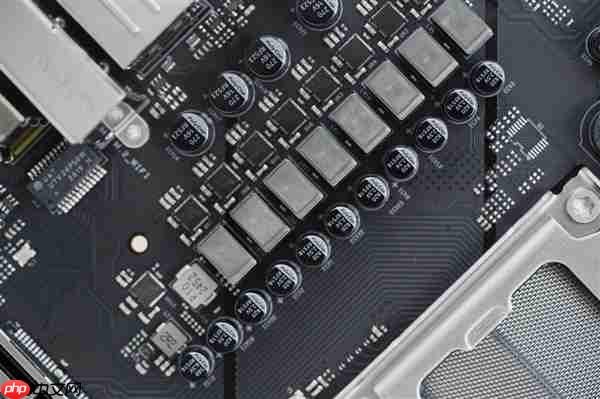 高性价比游戏利器！七彩虹战斧B850M超级黑刃主板图赏