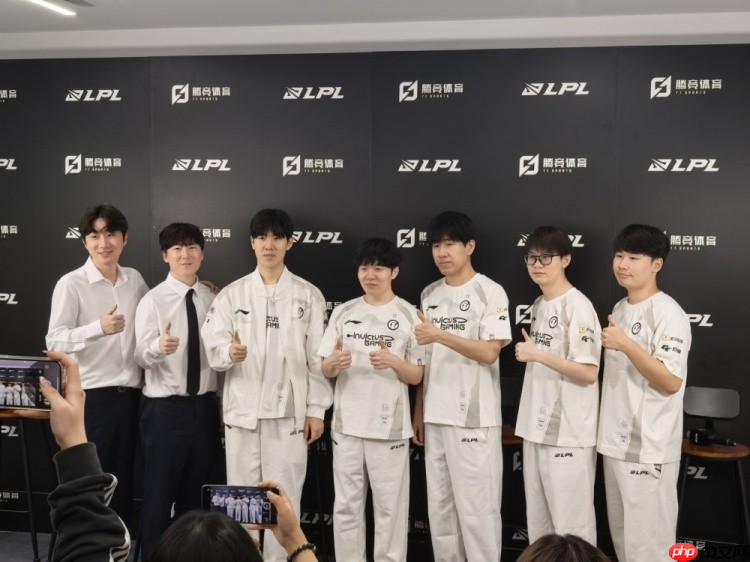 复刻1557？iG锁定LPL四号种子晋级S15首战对决T1!