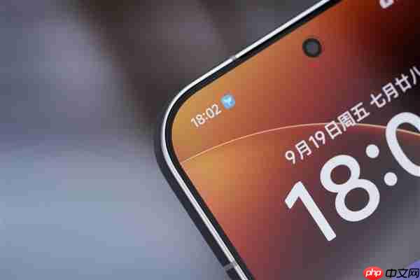 多一块屏对标iPhone 17 Pro Max！小米17 Pro Max图赏