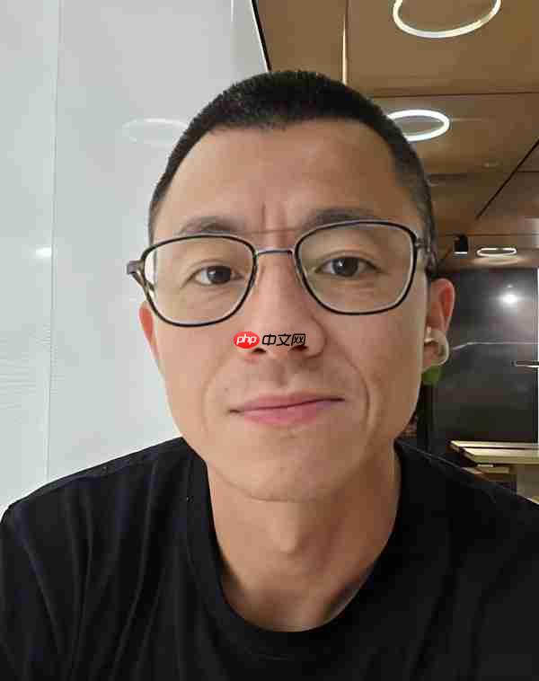 雷军年度演讲话题阅读量超112.7亿 陈震回应：牛X