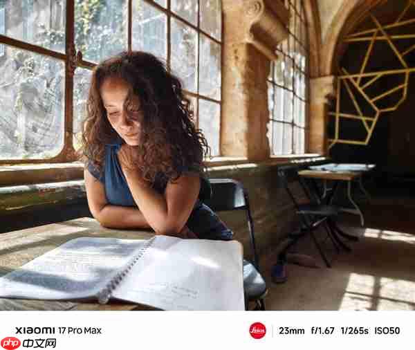 小米17 Pro系列实拍样张首次公布 雷军：逆光之王！