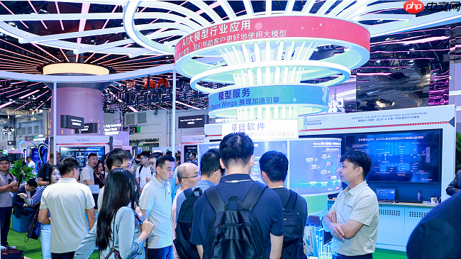 昆仑技术亮相华为全联接大会2025，获评计算OEM部件业务最佳实践伙伴