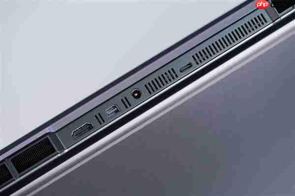 升级长江存储PC450固态硬盘 机械革命耀世16 Ultra图赏