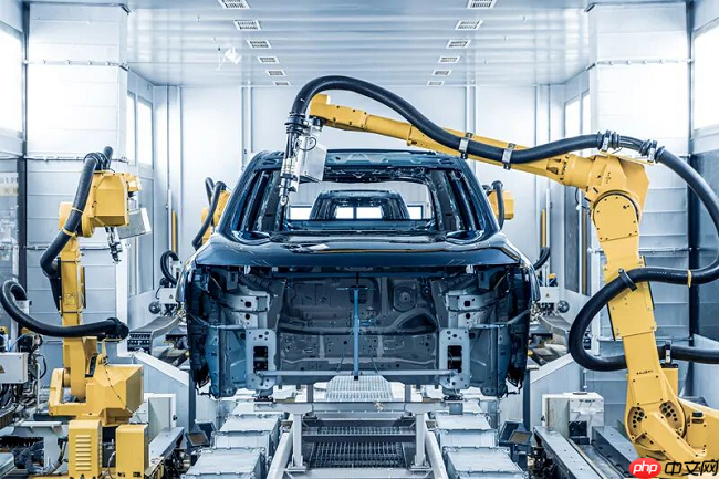 “AI+制造”走深向实，华为构建全栈能力，点亮智造未来