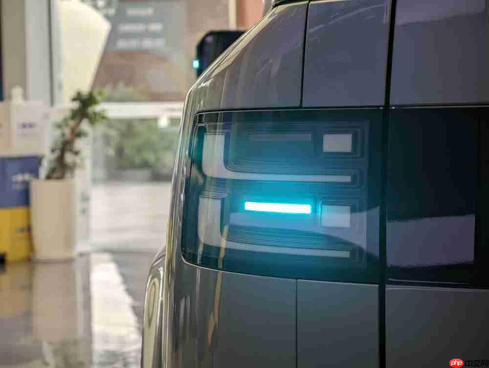 方程豹钛7线下体验：不只是便宜，或有望成品牌销冠？