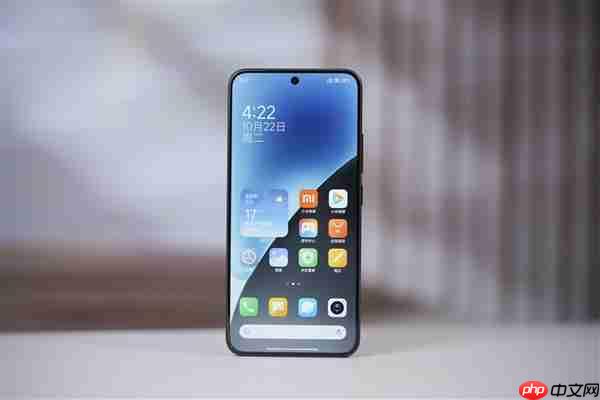 正面刚苹果！博主：选小米17还是iPhone 17将是未来一年最热话题