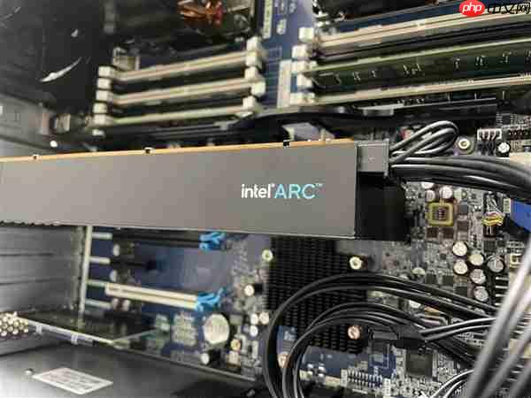 竟有512-bit 16GB显存：Intel锐炫A750神秘样品曝光