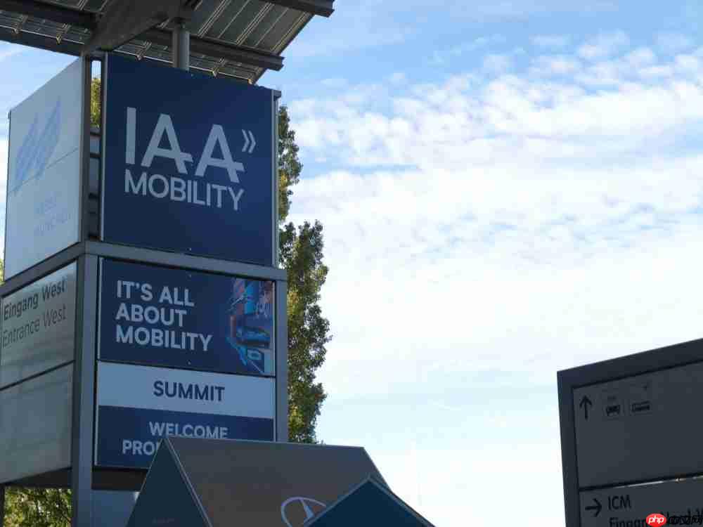 谁更吸引老外？慕尼黑车展纪实：中国车圈大佬亲自迎客，一切只为全球化