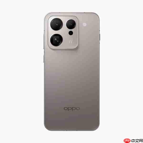 OPPO Find X9外观超前瞻！采用左上角矩阵模组设计