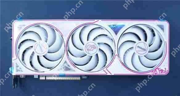 七彩虹iGame RTX 5060 Ti Ultra W OC 16GB显卡评测：进阶甜品级的实力担当