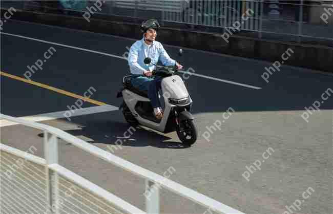 外卖员怎么选电动摩托车？3-4千元价位九号电动N3系列新车别错过！