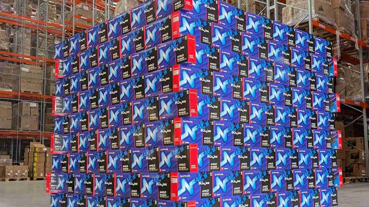 这次真的AMD YES了 RX 9070 显卡库存充足堆积如山