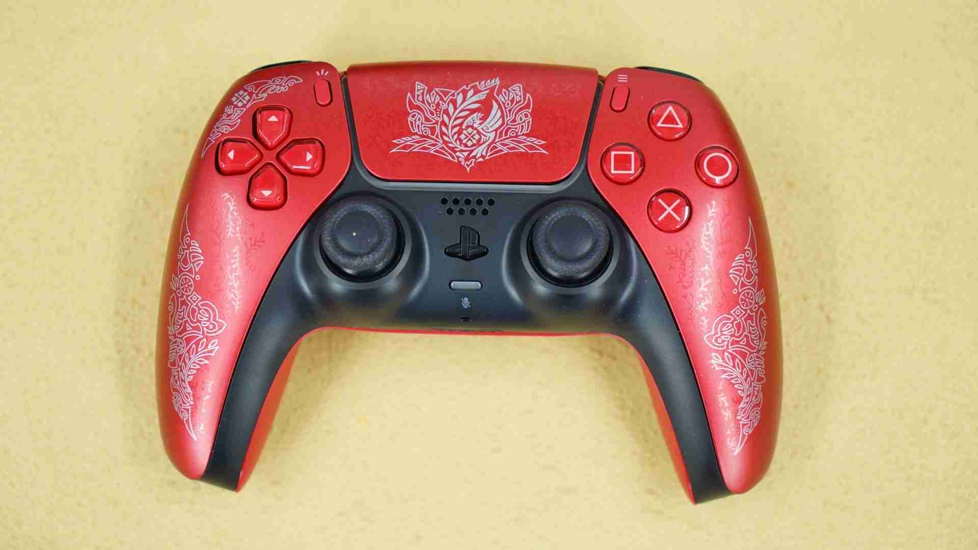 PlayStation《怪物猎人 荒野》联动限量PS5 DualSense手柄开箱图集