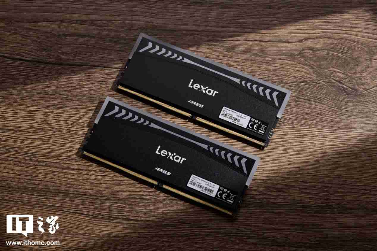 雷克沙战神之翼 ARES RGB DDR5 6000 C26 内存体验：超低时序 + 海力士颗粒认证，专为 AMD 平台打造