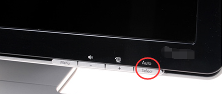 电脑显示屏显示不全的调整方法