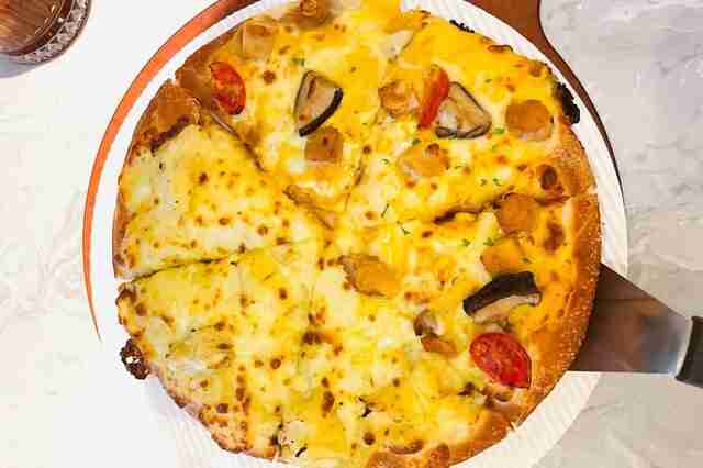 披萨店是24小时营业吗 比萨店什么时候是旺季