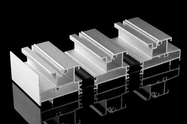 新力时代取得线缆桥架专利，场景应用能力更强
