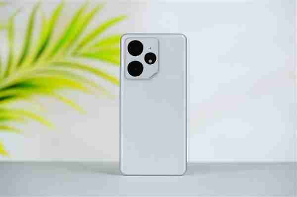 7000mAh巨无霸电池！真我Neo7星舰版图赏