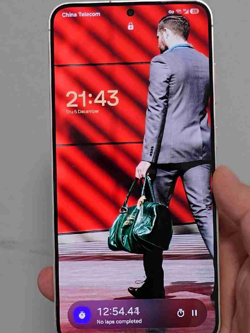 三星 One UI 7.0 动画细节曝光：支持打断、并行动画效果