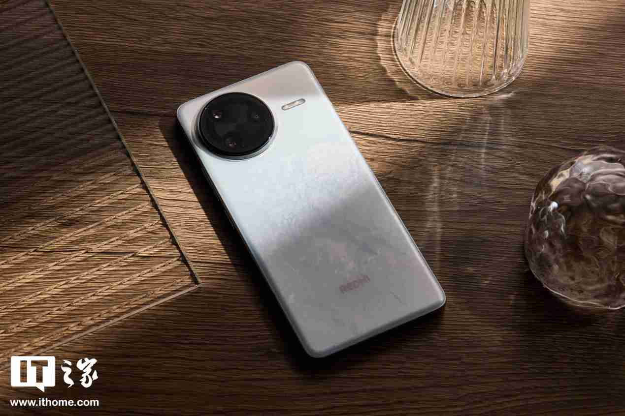 小米 REDMI K80 / Pro 刷新 K 系列首销纪录，1 天突破 66 万台