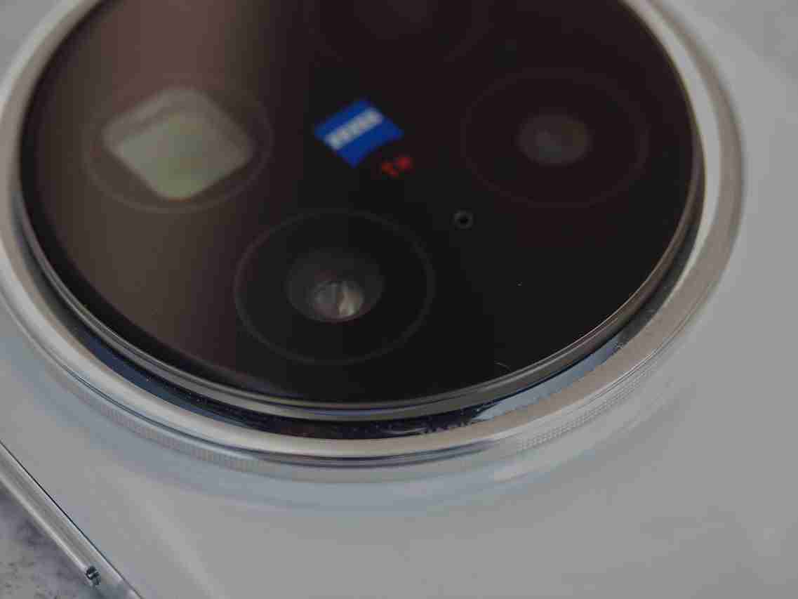 X200 Pro炫光问题被vivo用AI修好了？我们实测了一下