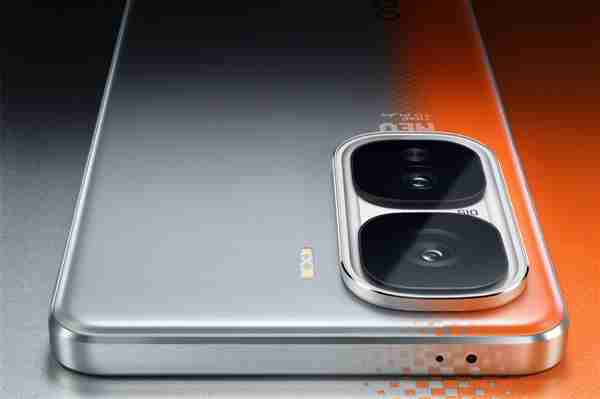 SVM频闪指标最低的旗舰！iQOO Neo10系列屏幕参数出炉