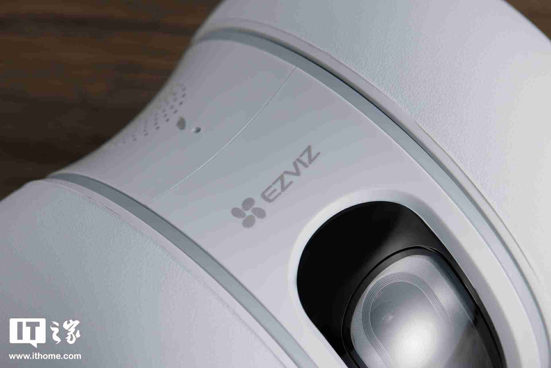 萤石 TAMO 看护摄像机：能全屋移动的智能看护摄像机